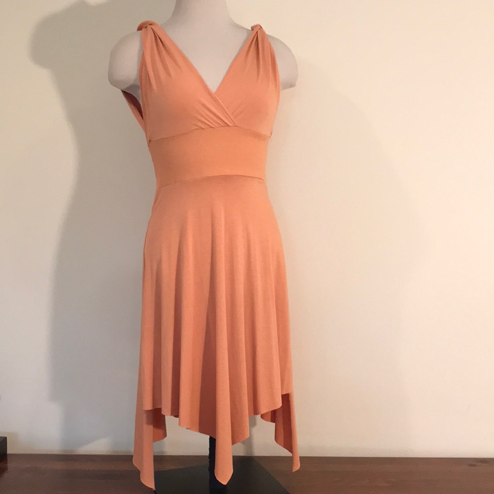 3 for $15 or 5 for $25 🌺🛍
Forever 21 dress